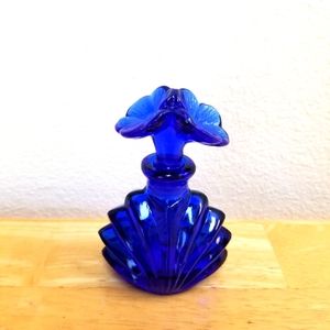 1127 NWT Urban Outfitters Blue Glass Parfum Bottle